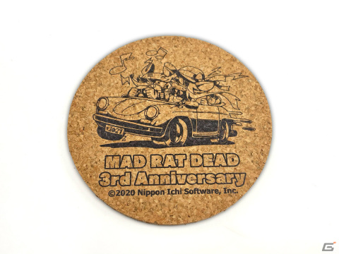「MAD RAT DEAD」3周年記念グッズセットの受注販売が開始！チーズ型アクリルキーホルダーやスクエアボトルなど5点を収録の画像7