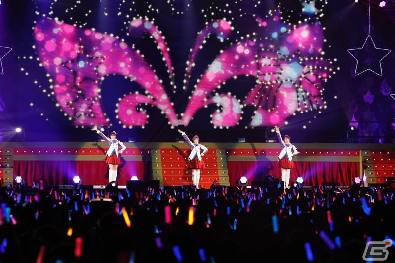ミリオンのアニメを彩る名曲＆先輩たちのアニメ楽曲で夢のとびらを叩く！「アイドルマスター ミリオンライブ！」10thライブツアーAct-3 DAY1レポートの画像