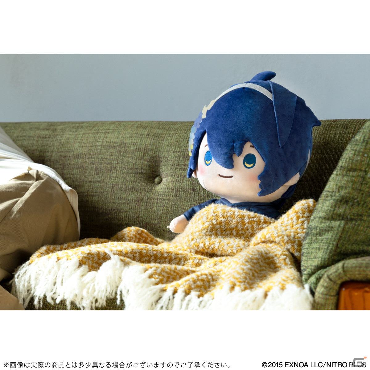 刀剣乱舞ONLINE　PCクッション　三日月宗近　軽装でりらっくす　ぬいぐるみ i.jpg