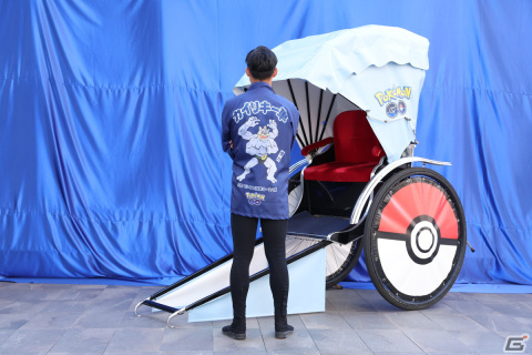 「『ポケモン GO』 浅草ルート八景 オープニングセレモニー」が開催！浮世絵マップ風絵巻の巨大オブジェや人力車ならぬ“カイリキー車”もお披露目の画像8