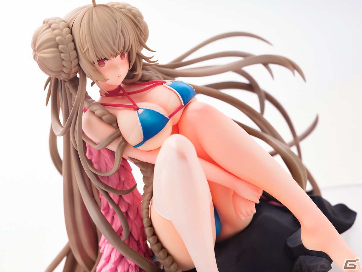 「アズールレーン」水着に身を包んだフォーミダブルがフィギュアに!の画像