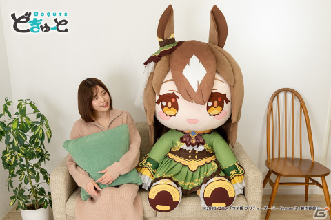 TVアニメ「ウマ娘 プリティーダービー Season 3」キタサンブラックとサトノダイヤモンドが超特大ぬいぐるみとなって登場！の画像