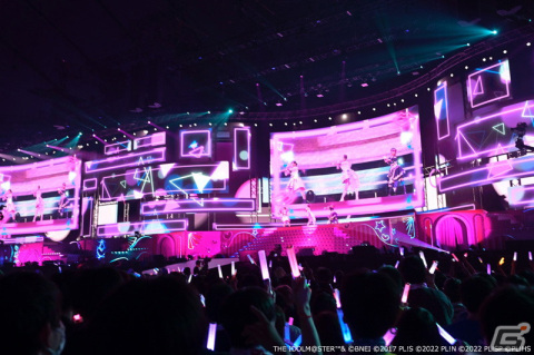 アイマスとラブライブ！の共演はまさに異次元の衝撃！「異次元フェス アイドルマスター★♥ラブライブ！歌合戦」Day.1レポートの画像40