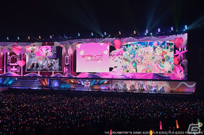 アイマスとラブライブ！の共演はまさに異次元の衝撃！「異次元フェス アイドルマスター★♥ラブライブ！歌合戦」Day.1レポートの画像
