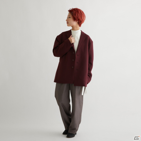 「逆転裁判」シリーズとSuperGroupiesがコラボ！対峙する成歩堂と御剣をイメージした腕時計やそれぞれの衣装を再現したジャケットが登場の画像