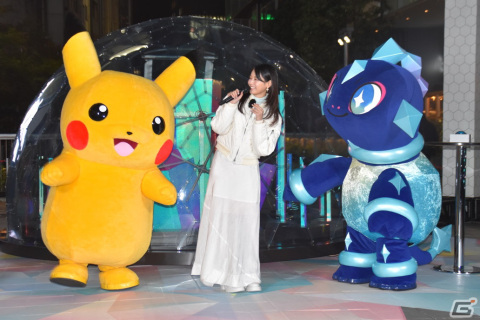 西野七瀬さんが初お披露目のテラパゴスにメロメロ！「ポケモンテラスタルイルミネーション」オープニングセレモニーをレポートの画像8