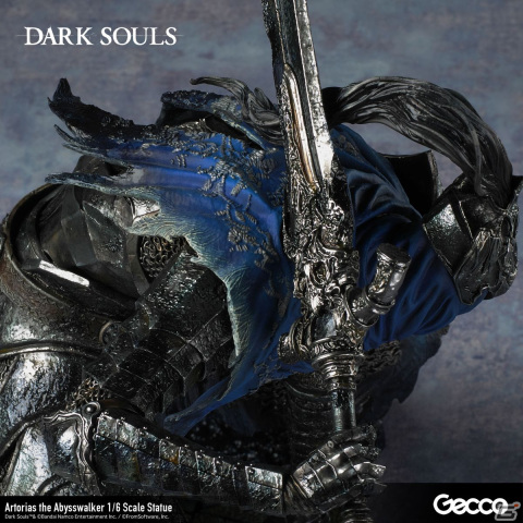 ダークソウル 深淵歩きのアルトリウス　ゲッコー　GECCO　グッドスマイル DARK SOULS」より「深淵歩きアルトリウス」が狼を彷彿とさせる