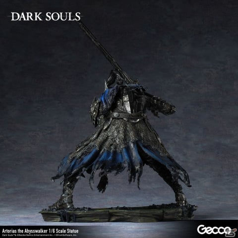 「DARK SOULS」より「深淵歩きアルトリウス」が狼を彷彿とさせる緊迫感漂うポーズで立体化！1/6スケールスタチューの予約受付が開始の画像