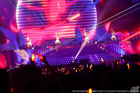 2809日ぶりに東京ドームがあの曲でオレンジに染まる！「異次元フェス アイドルマスター★♥ラブライブ！歌合戦」Day.2レポートの画像40