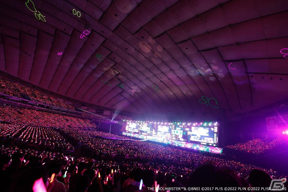 2809日ぶりに東京ドームがあの曲でオレンジに染まる!「異次元フェス アイドルマスター★♥ラブライブ!歌合戦」Day.2レポートの画像