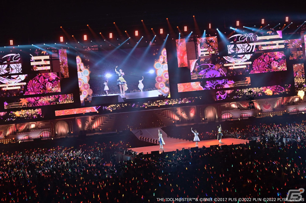 2809日ぶりに東京ドームがあの曲でオレンジに染まる!「異次元フェス アイドルマスター★♥ラブライブ!歌合戦」Day.2レポートの画像