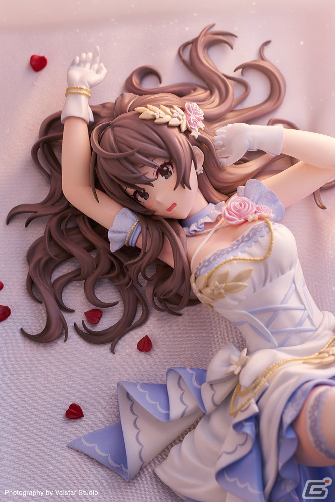 「アイドルマスター ミリオンライブ！」より桜守歌織が「エスセティック・セレニティ」の衣装を身に纏ってフィギュア化！の画像