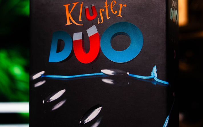 磁石を使ったアクションボードゲーム「Kluster」の後継「Kluster DUO」が2024年1月下旬に発売！安全基準を満たしつつゲーム性も大幅に向上