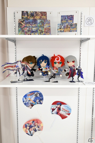 秋葉原にオープンするイベントスペース「BUSHIROAD BASE」内覧会レポート！第一弾では「カードファイト!! ヴァンガード」に染まった店内にの画像13