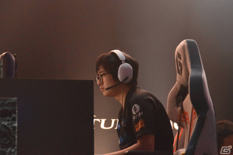 「スト6」公式大会「SFL: Pro-JP 2023」グランドファイナルの観戦時に注目したいポイントをレポート!明日からマネしたいボンちゃんのジャストパリィ術を紹介の画像