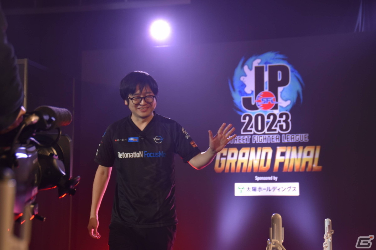 「スト6」公式大会「SFL: Pro-JP 2023」グランドファイナルの観戦時に注目したいポイントをレポート！明日からマネしたいボンちゃんのジャストパリィ術を紹介の画像7
