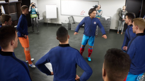 「eFootball 2024」にお笑いコンビ・見取り図が実装!盛山晋太郎さん&リリーさん出演コラボ動画の撮影レポートをお届けの画像5
