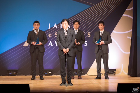 第1回「日本eスポーツアワード」をレポート――あcola選手が「年間最優秀eスポーツプレイヤー賞」など3つの賞を受賞の画像