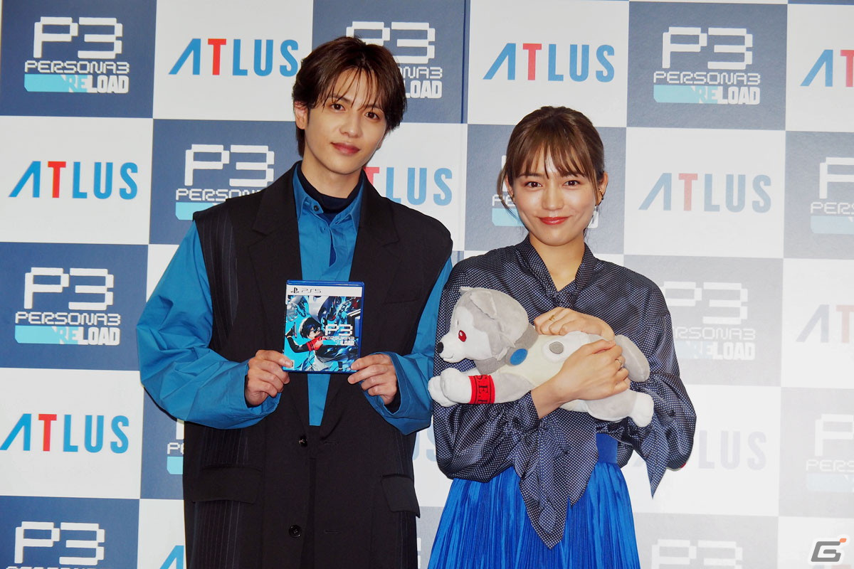 （左から）志尊淳さん、川口春奈さん