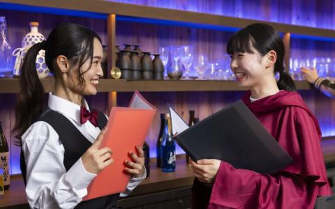 “ホテルで難事件”をリアル体験できる！宿泊施設コラボ型マーダーミステリー「忘却のラウンジバー」の予約受付が開始