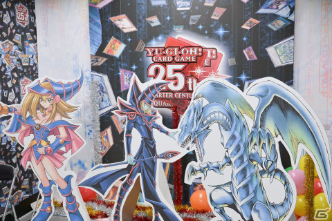 「遊戯王デュエルモンスターズ 決闘者伝説 QUARTER CENTURY」会場フォトレポート！1万枚以上のカードが並ぶ全カード展示エリアや原作「遊☆戯☆王」展示コーナーは圧巻の画像29