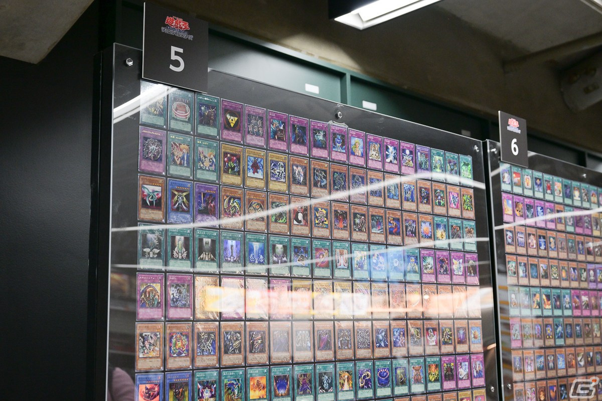「遊戯王デュエルモンスターズ 決闘者伝説 QUARTER CENTURY」会場フォトレポート！1万枚以上のカードが並ぶ全カード展示エリアや原作「遊☆戯☆王」展示コーナーは圧巻の画像20