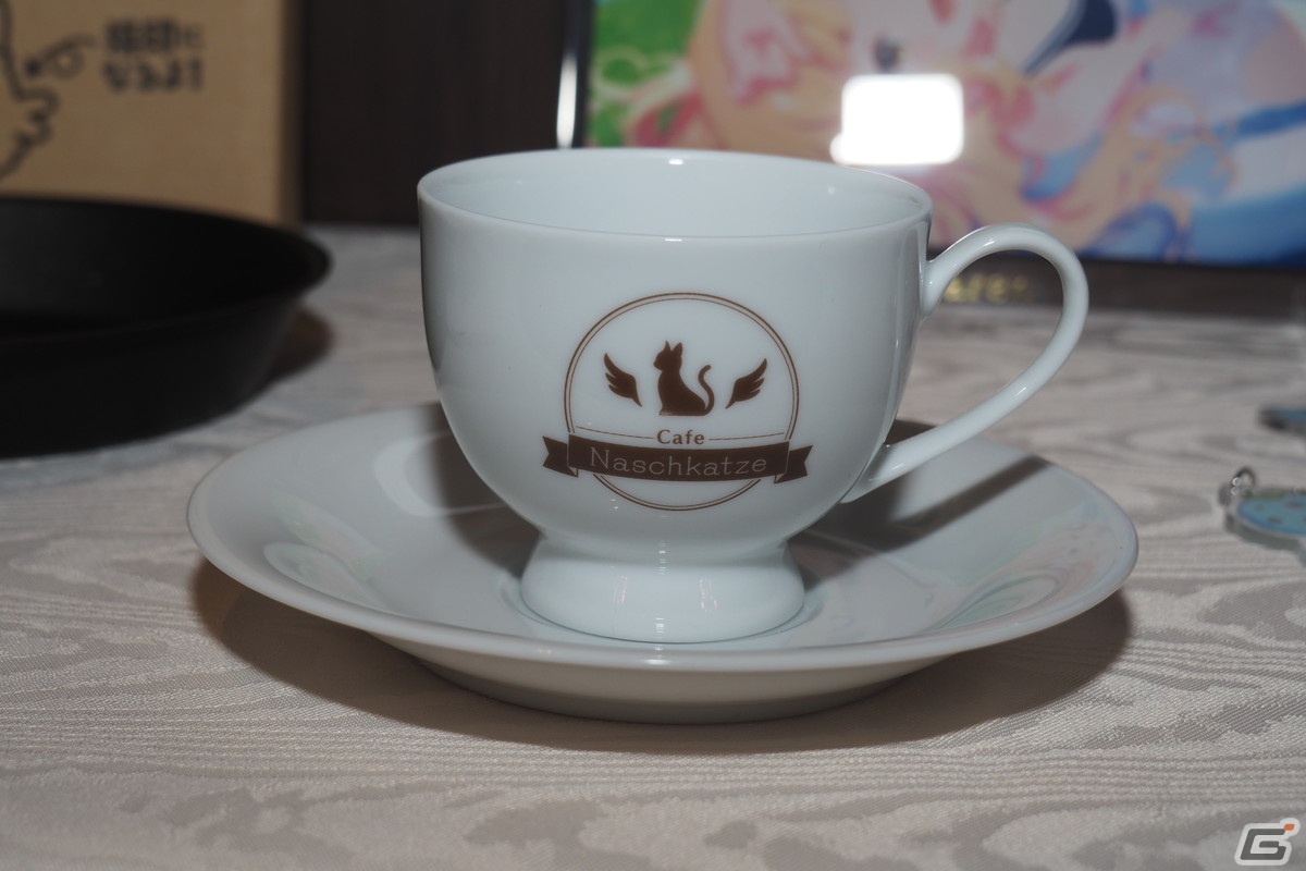 カフェ・ナッシュカッツェ カップ&ソーサー 3,300円