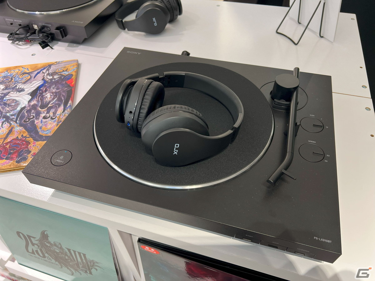 音楽レーベル「SQUARE ENIX MUSIC」のアナログレコード商品の展示会をレポート――実際にレコードを手に取り視聴できる貴重な機会をお見逃しなく！の画像