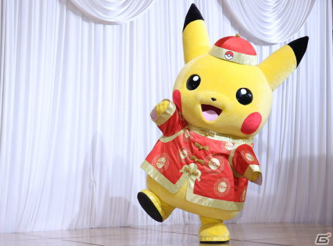 ポケモンスペシャルアニメ「ただいま」公開記念イベントとしてレックウザモチーフの「龍舞」お披露目式が実施!の画像