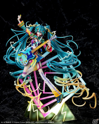 「初音ミク JAPAN TOUR 2023 ～THUNDERBOLT～」キービジュアルがスケールフィギュア化！の画像2