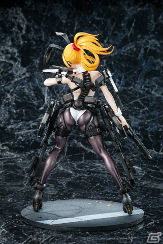イラストレーター・深井涼介氏の作品「ARMS NOTE」よりパワード・バニーが1/7スケールフィギュア化！の画像18