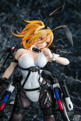 イラストレーター・深井涼介氏の作品「ARMS NOTE」よりパワード・バニーが1/7スケールフィギュア化！の画像3