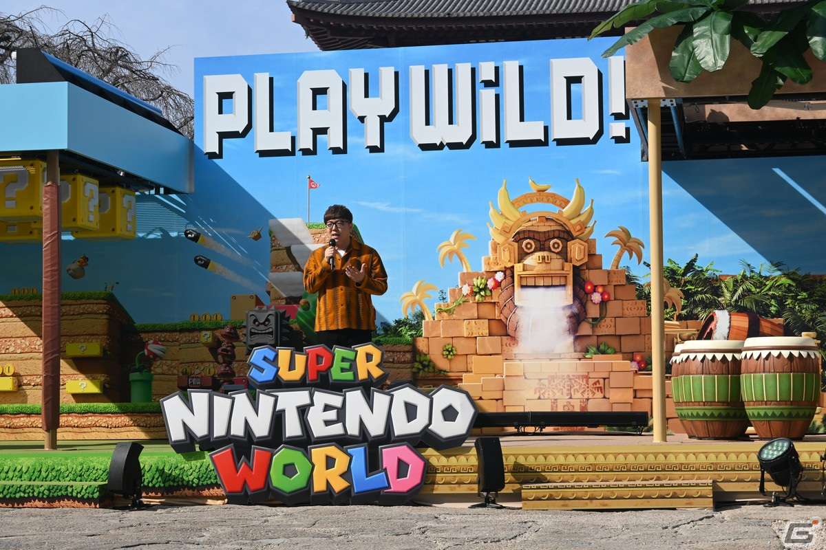 HIKAKINさんと山之内すずさんがハテナブロックを叩きまくる！スーパー・ニンテンドー・ワールド「PLAY WILD! チャレンジ」開幕セレモニーの画像