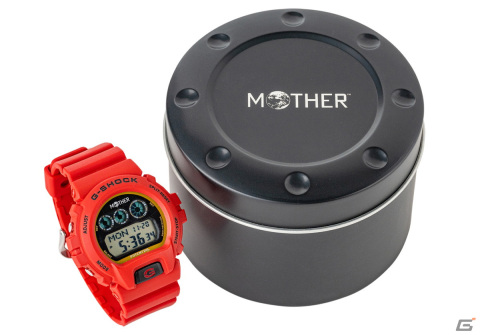 「MOTHER」とG-SHOCKのコラボ第2弾となるマザーレッドカラーの「GW-6900」が登場！3月14日より抽選販売がスタートの画像5