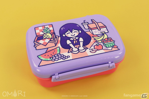 「OMORI」とFangamerがコラボした半袖シャツ、お弁当箱、ネックポーチ、キャップが登場！の画像