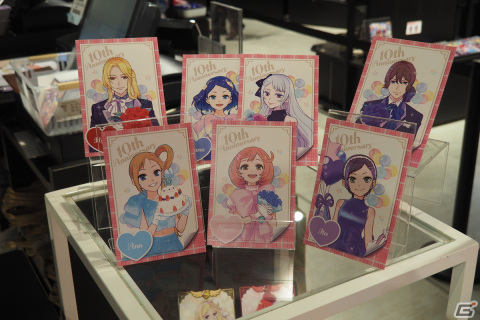 「プリティーリズム・レインボーライブ10周年展」内覧会をレポート!アニメを振り返る展示やキャストコメント、初公開の“プリズムレインボーギター”に注目の画像