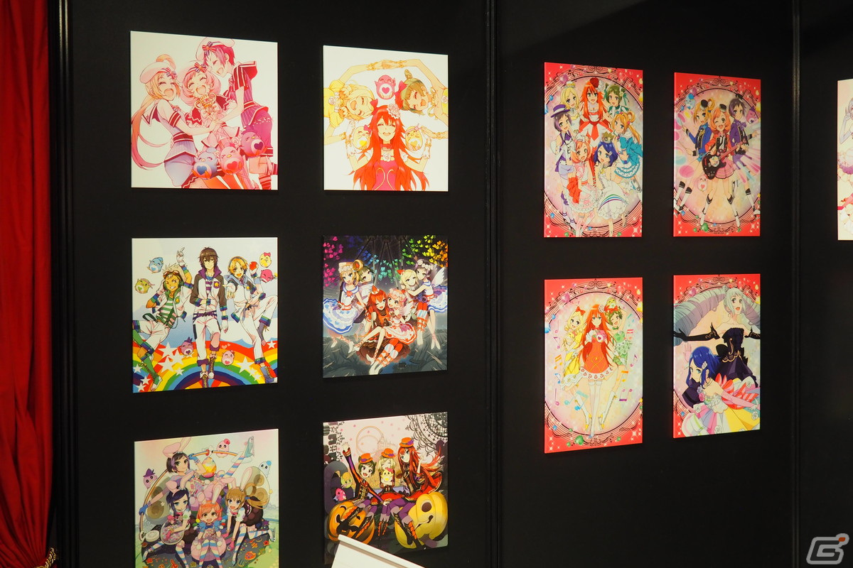 「プリティーリズム・レインボーライブ10周年展」内覧会をレポート！アニメを振り返る展示やキャストコメント、初公開の“プリズムレインボーギター”に注目の画像29