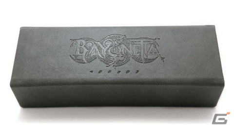 「ベヨネッタ3」のベヨネッタが身につけているメガネを具現化したメガネフレームが発売！の画像7