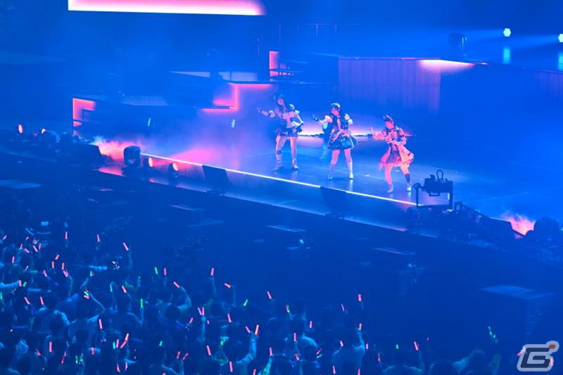 「シャニマス」6thライブ大阪公演DAY2をレポート!DJにちかによるステージや「ハナムケのハナタバ」「裸足じゃイラレナイ」の初パフォーマンスもの画像