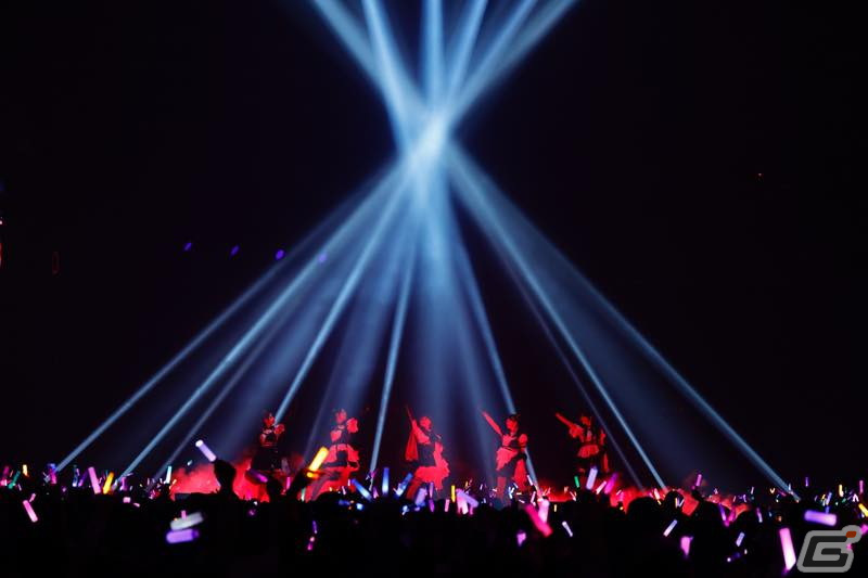 「シャニマス」6thライブ大阪公演DAY2をレポート!DJにちかによるステージや「ハナムケのハナタバ」「裸足じゃイラレナイ」の初パフォーマンスもの画像