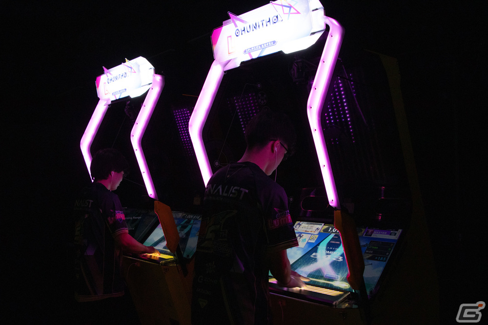 セガの音ゲー公式全国大会「KING of Performai The 5th」決勝の公式レポートが到着!アーカイブも配信中の画像