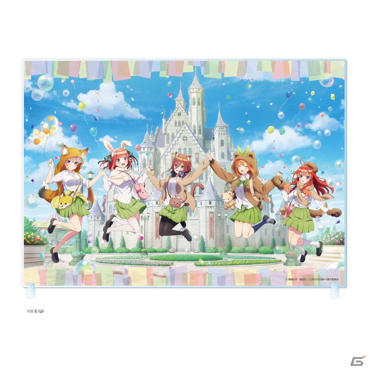 「五等分の花嫁∽」のオンラインポップアップイベントが開催!テーマパーク×制服がテーマの描き下ろしイラストグッズが登場の画像