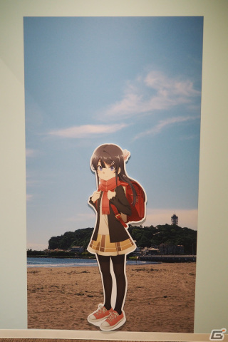 「青春ブタ野郎はスクールメモリーの夢を見ない -青ブタ展-」瀬戸麻沙美さん、久保ユリカさん登壇のオープニングイベントをレポートの画像49