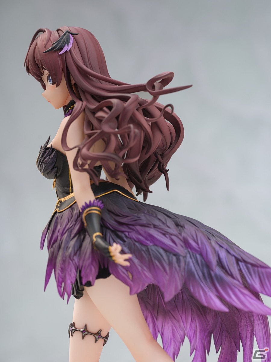 「アイドルマスター シンデレラガールズ」より一ノ瀬志希、二宮飛鳥が“バベル”の衣装でフィギュア化！の画像