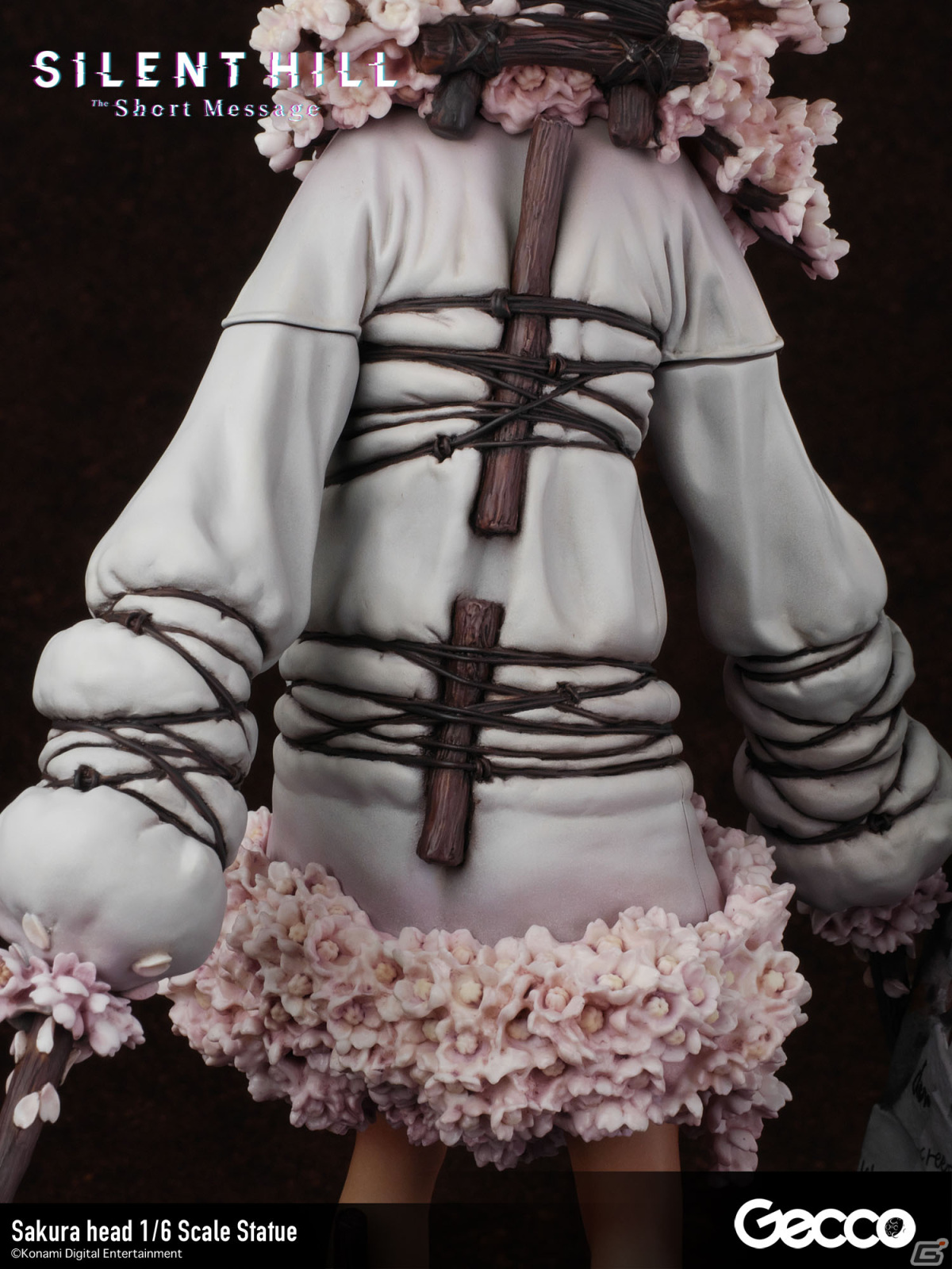 「SILENT HILL: The Short Message」作中で主人公を追いかけまわすサクラヘッドが1/6スケールで立体化！予約受付スタートの画像