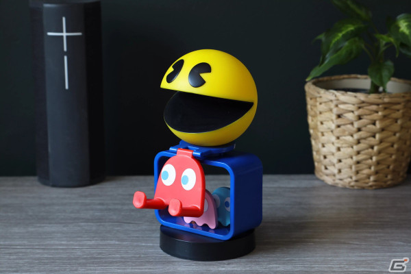 ドナルドダック、パックマン、ホグワーツの紋章、PlayStationをモチーフにしたスマホ・コントローラースタンドが4月19日に発売！の画像3