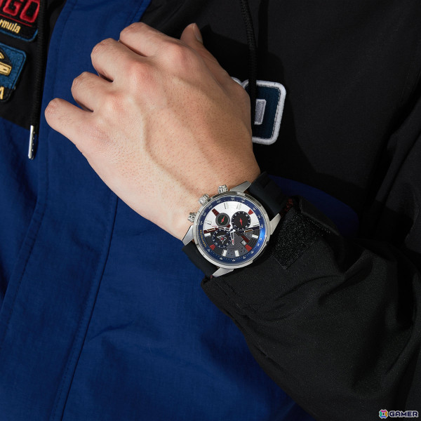 「新世紀GPXサイバーフォーミュラ」アスラーダG.S.Xやスゴウアスラーダをイメージした腕時計、アウターがSuperGroupiesより登場！の画像