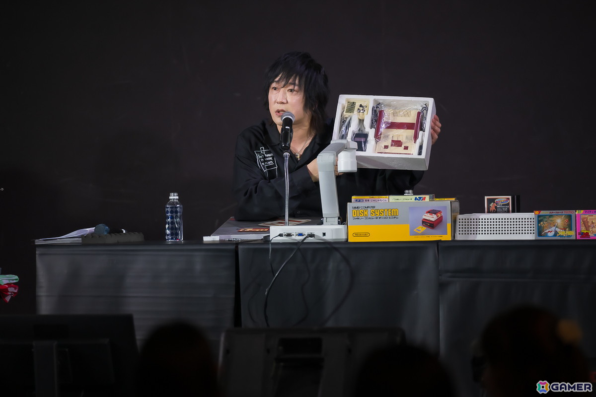 「SURFACE椎名慶治の燃えろ！！！レトロゲーム実況決定版vol2！！！」レポート！椎名さんが思い出に残るゲームにまつわるエピソードを赤裸々に語ったの画像