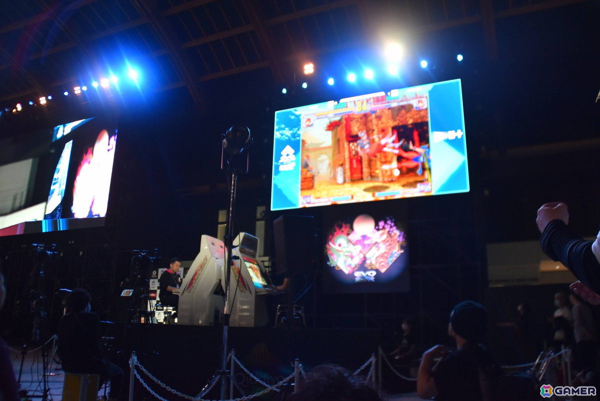 「EVO Japan 2024」に現地参加するとプロに会えたりグッズが買えたり良いこと満載！オフ大会の面白さをフォトレポートの画像