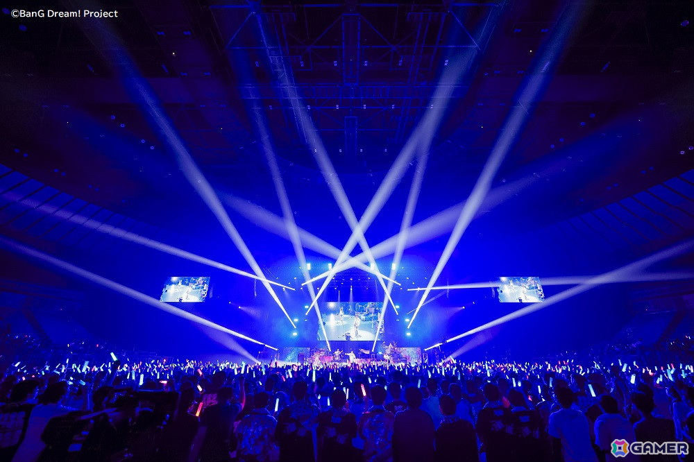 ポピパとMyGO!!!!!の化学反応で魅せる!合同ライブ「Divide ポピパとMyGO!!!!!の化学反応で魅せる!合同ライブ「Divide